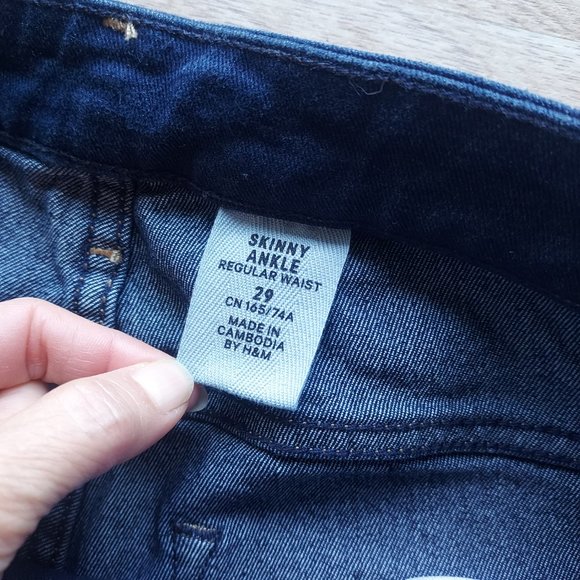 H & M Skinny Ankle  Jeans Regular Waist Dark Wash Blue Stretch Women 29 - Picture 6 of 8